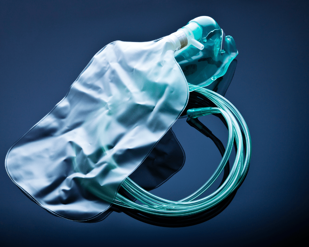Hydrogen mixed-with-air inhalation mask delivering 1–4% hydrogen concentration